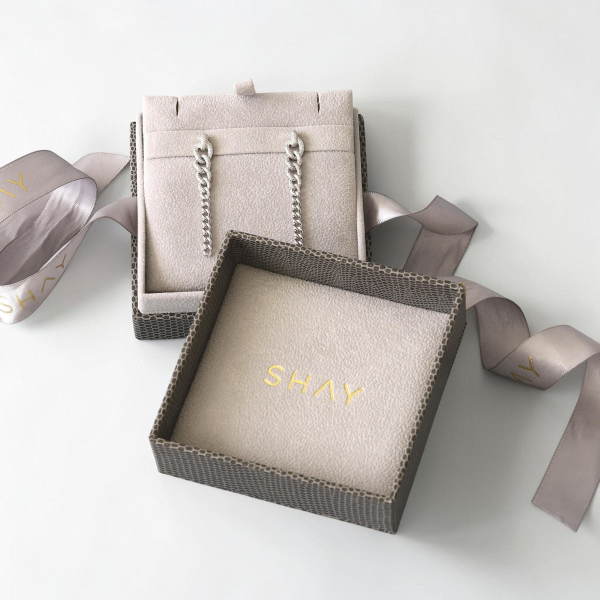 31 Jewels Inc. Shay 18K white gold curb link drop earrings with pavé diamonds in original branded gift box