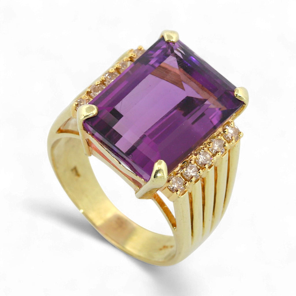 Vintage 14K Yellow Gold Amethyst & Diamond Statement Ring Size 9