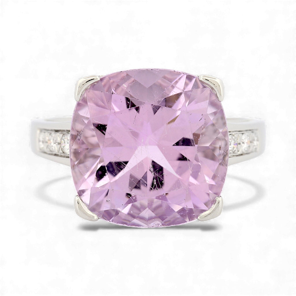 Mauboussin Gueule d’Amour 18K White Gold Rose de France & Diamond Ring