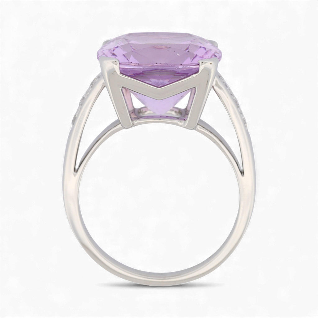 Mauboussin Gueule d’Amour 18K White Gold Rose de France & Diamond Ring