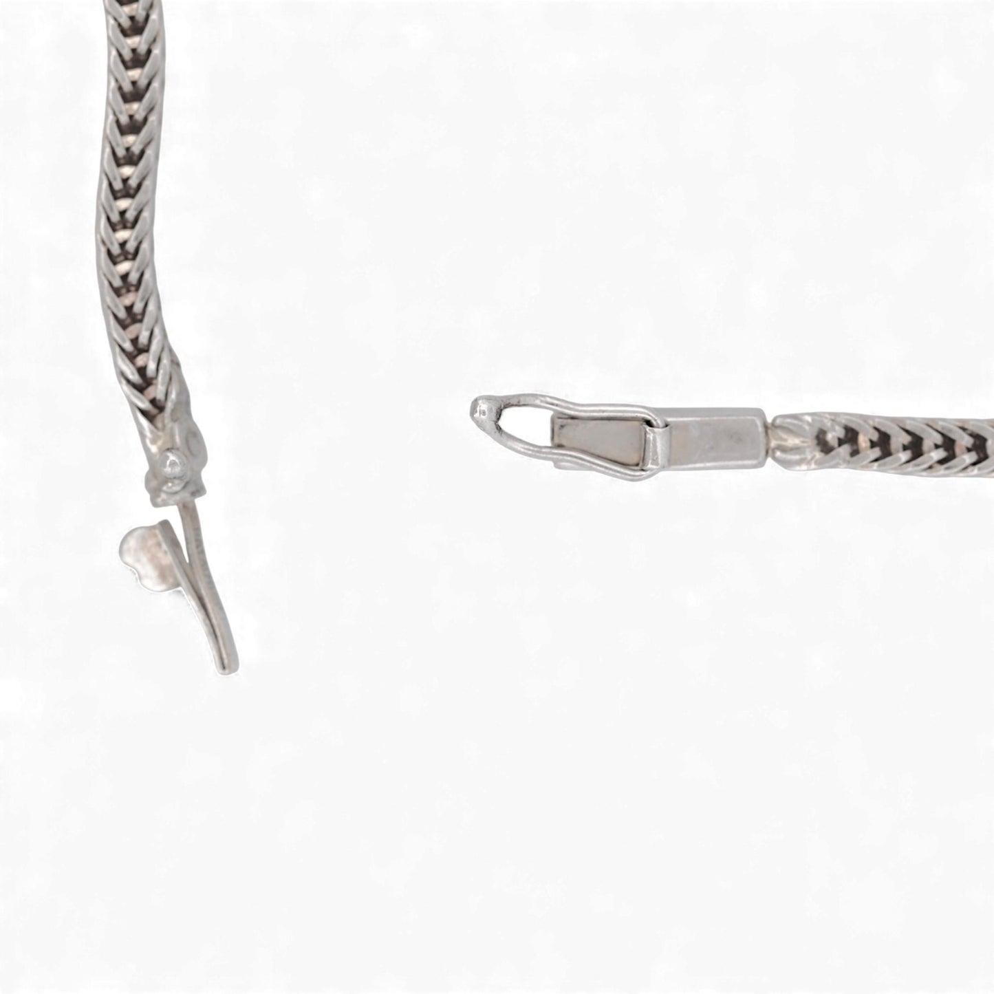 14k White Gold Tapered Diamond Row Bracelet 1.00ct Size Small