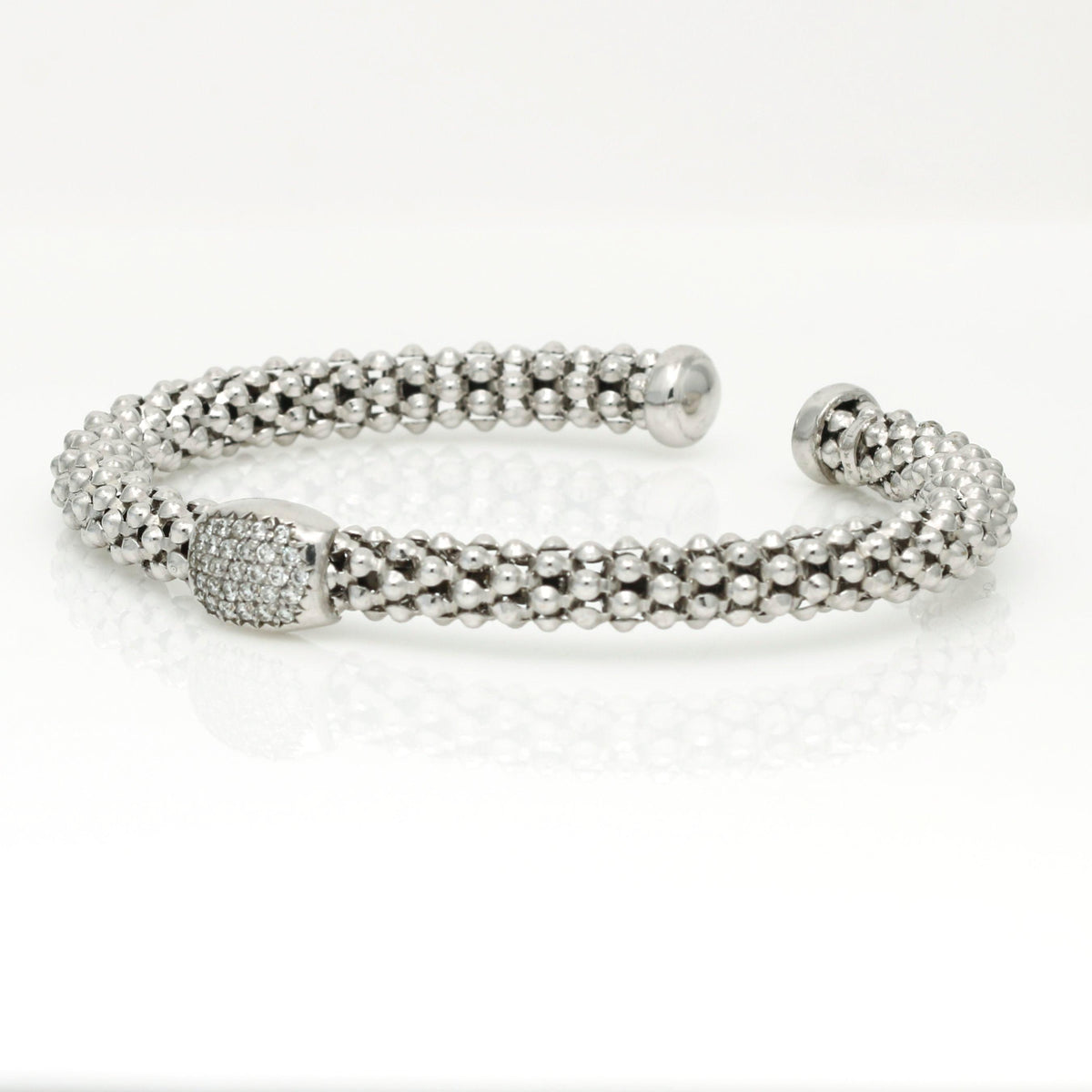 Women's Pave Diamond Station Beaded Textured Cuff Bracelet 14k White Gold - 31 Jewels Inc.